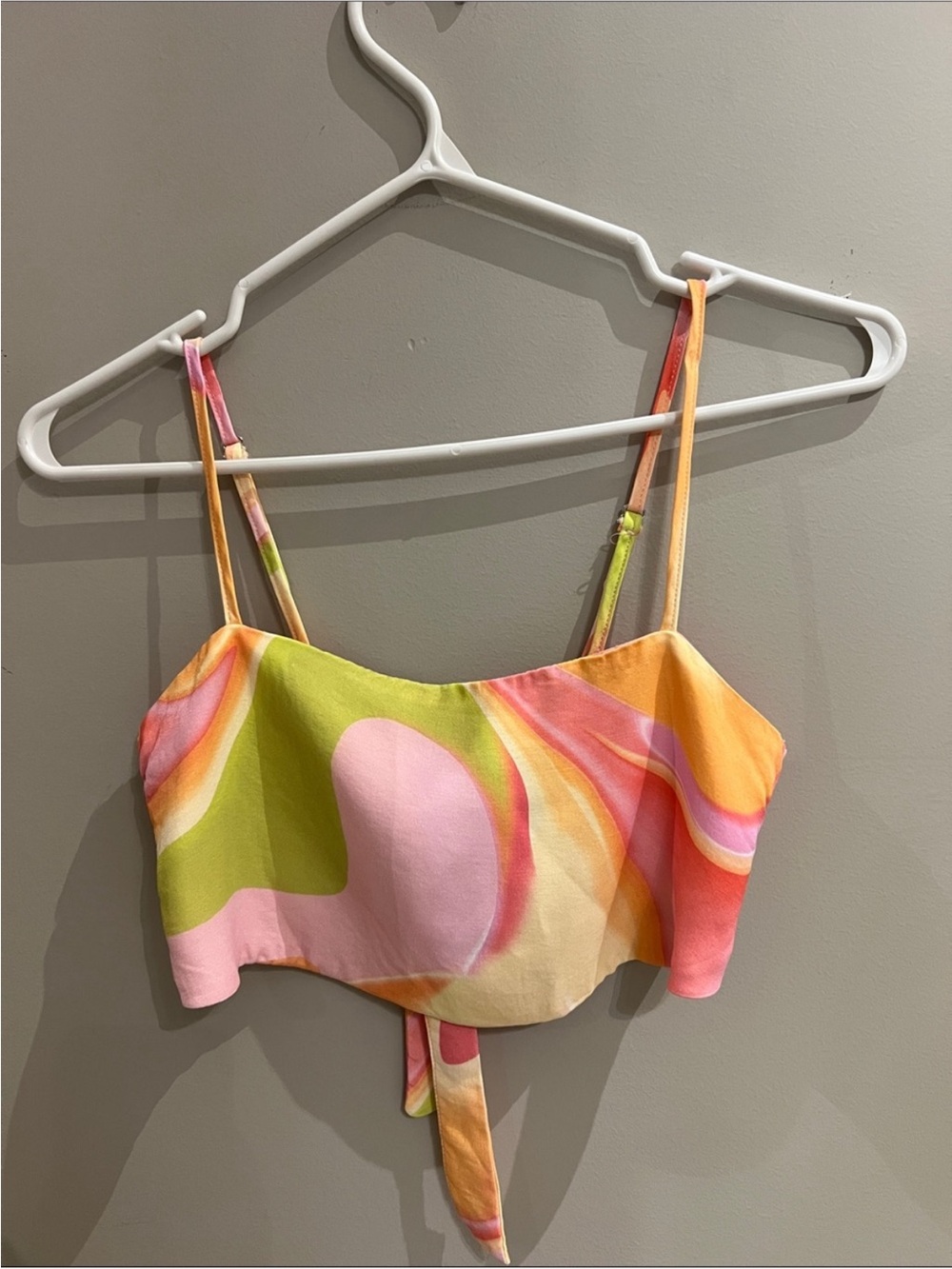 BERSHKA SWIRL CROP TOP